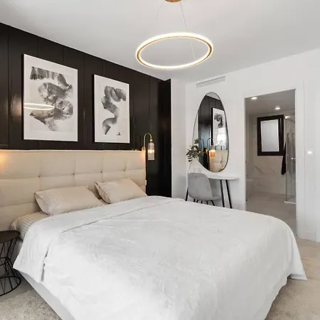 Luxe 3br Oasis Pool, Gym, Sauna *