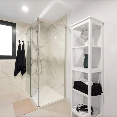 Luxe 3br Oasis Pool, Gym, Sauna Διαμέρισμα *